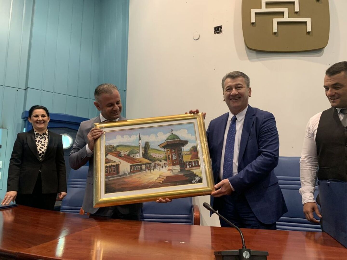 Stari Grad: Potpisano bratimljenje s općinom Čair - slika 7